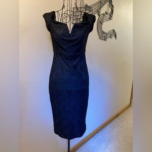 FINAL DAY $15 DONATING 4/11 Guess stunning black lace dress back zip size 0